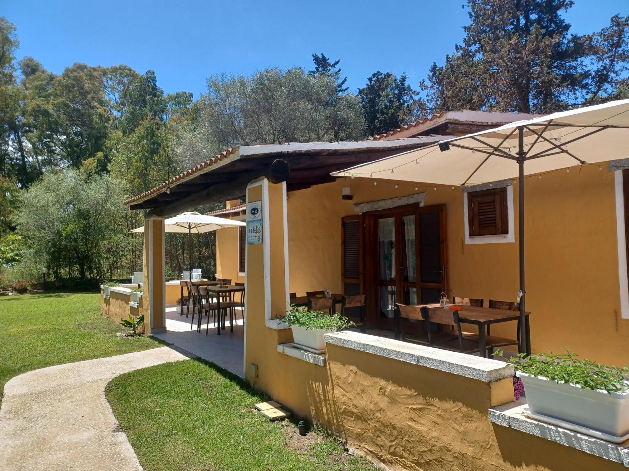 B&B Helios Il Tuo Relax In Sardegna Сан-Теодоро Екстер'єр фото