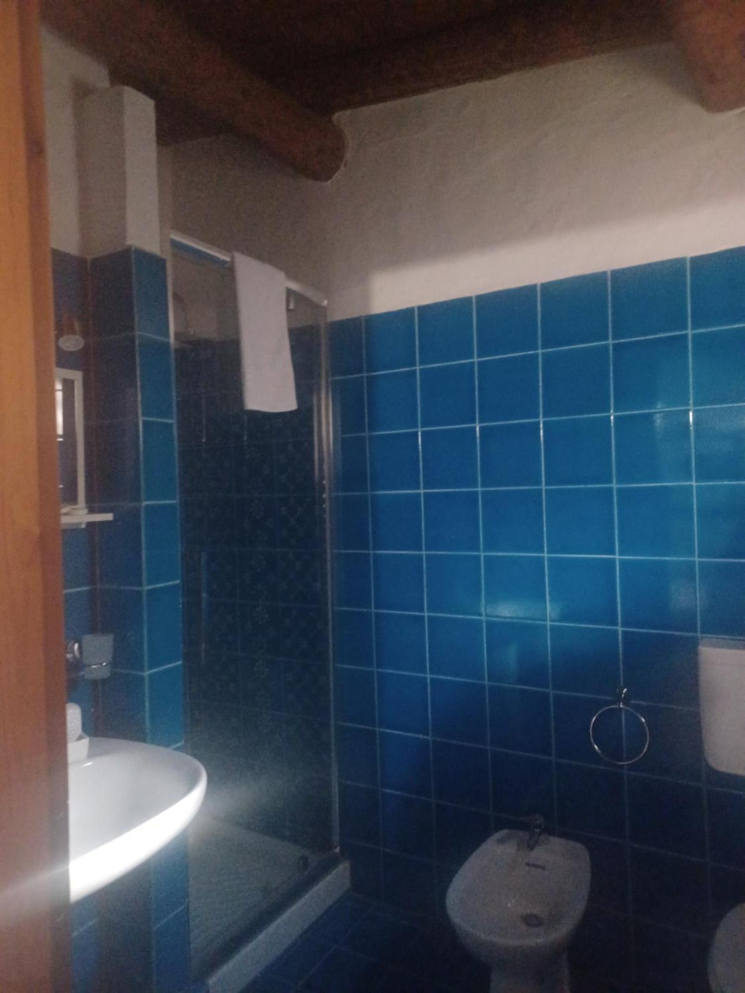 B&B Helios Il Tuo Relax In Sardegna Сан-Теодоро Екстер'єр фото